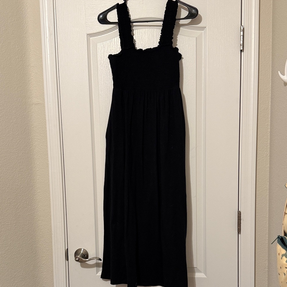 Old Navy Black Smocked Maxi Dress with Ruffled Straps